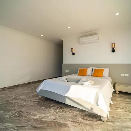 빌라 For 10 People With Sea View In Kalkan Center
