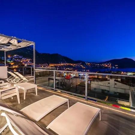 빌라 For 10 People With Sea View In Kalkan Center 카스