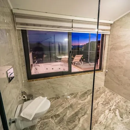 For 10 People With Sea View In Kalkan Center Willa *