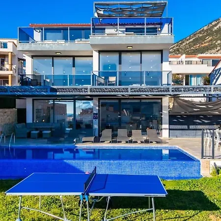 Willa For 10 People With Sea View In Kalkan Center
