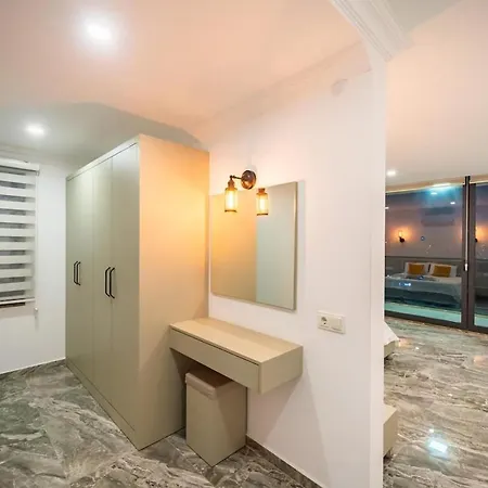 For 10 People With Sea View In Kalkan Center * Kaş