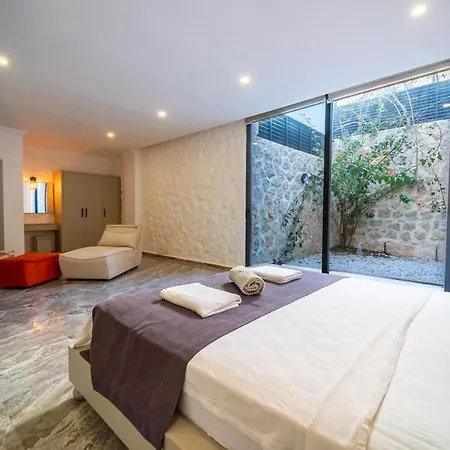 Willa For 10 People With Sea View In Kalkan Center Kaş